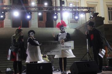 Ο Σπύρος παντρεύεται…