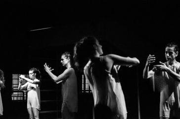 Ένα ταξίδι του σώματος σε διάφορους τόπους της γλώσσας