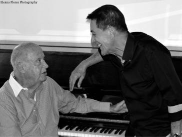 «Στιγμές» με τον Μίμη Πλέσσα και τον Δάκη στο Ανοιχτό Θέατρο Άνδρου