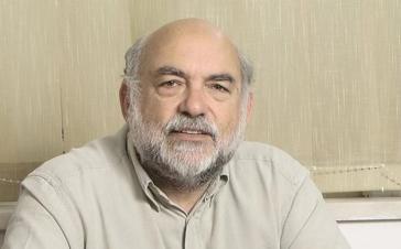 Ο Νίκος Συρμαλένιος για το τέλος των μνημονίων