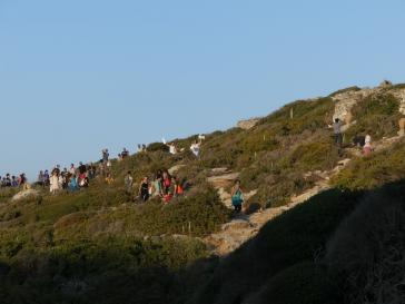 Αμοργός: Oμαδική εικαστική έκθεση στο μονοπάτι Βρούτση – Ραχούλα 