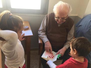 Μια μεγάλη αγκαλιά, γεμάτη αγάπη