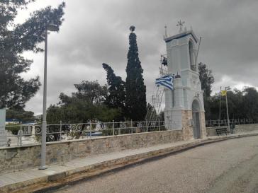 Τοποθετήθηκαν τα νέα φωτιστικά 