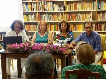 Συνομιλία της λογοτεχνίας με την ιστορία