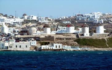 Συλλήψεις στη Μύκονο