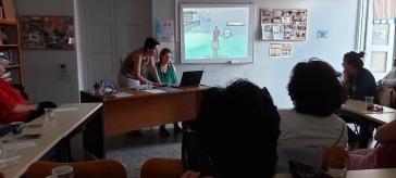 Εργαλείο εκμάθησης και διαφήμισης της Σύρου