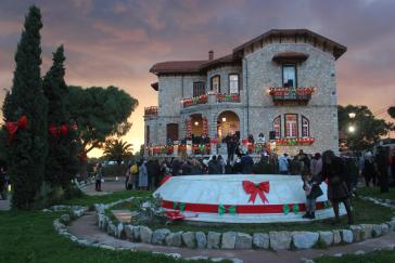 Το Σπίτι του Άη-Βασίλη άνοιξε τις πόρτες του για όγδοη χρονιά