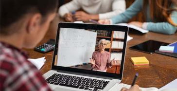 Live streaming μόνο κατά τη διάρκεια της διδασκαλίας