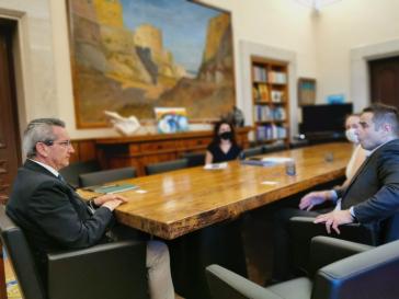 Σύσκεψη με τη Διοίκηση της Dr. Button για την τηλεϊατρική στο Ν. Αιγαίο