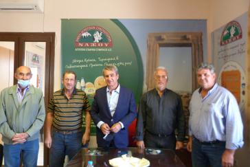 Επίσκεψη Ανδρέα Λοβέρδου στην Ένωση Αγροτικών Συνεταιρισμών Νάξου