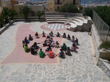 Διάλογος με τη γνώση και τη δημιουργία