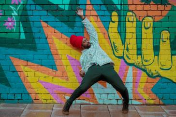 Στο "κατώφλι" της δεύτερης δεκαετίας 