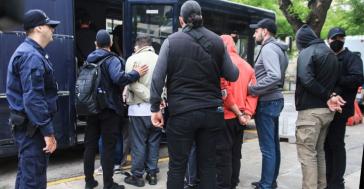 Οπαδική βία: Στην Ευελπίδων οι συλληφθέντες