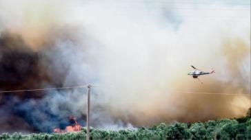 Καιρός: Υψηλός κίνδυνος για πυρκαγιές λόγω των ενισχυμένων ανέμων