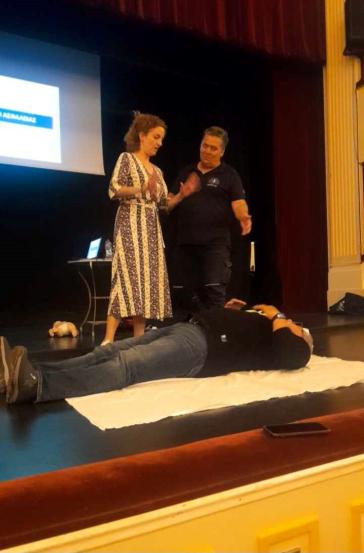 Σύρος: Σεμινάριο πρώτων βοηθειών στους εργαζομένους του θεάτρου Απόλλων