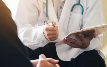 Υγεία: Οι όροι για τα ιδιωτικά ιατρεία των γιατρών του ΕΣΥ