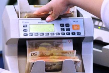 Τραπεζικοί λογαριασμοί: Σφίγγει ο κλοιός των κατασχέσεων από σήμερα