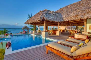 Η νέα ΚΥΑ για τη λειτουργία πισινών σε τουριστικά καταλύματα