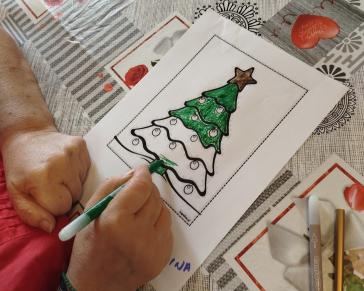 Κοντά στους ηλικιωμένους των Οίκων Ευγηρίας