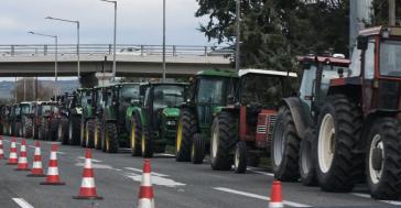 Οι αγρότες οργανώνουν το 48ωρο blackout σε δρόμους, λιμάνια και τελωνεία