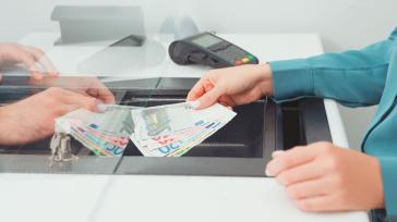 Στον εξωδικαστικό τα χρέη προς Δήμους