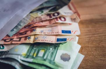 ΟΠΕΚΑ: Αντίστροφη μέτρηση για τις πληρωμές του Ιανουαρίου