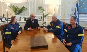 Σύρος: Με τη νέα ηγεσία του Πυροσβεστικού Σώματος Ν. Αιγαίου, συναντήθηκε ο Γιώργος Λεονταρίτης