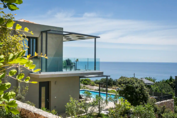 Airbnb: Τελευταία ευκαιρία για διορθώσεις στοιχείων