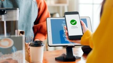 Οι πληρωμές με κάρτα κυριαρχούν στις επιχειρηματικές συναλλαγές