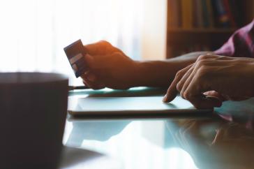 Ενοίκια: Πώς θα γίνονται οι πληρωμές μέσω τράπεζας