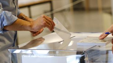 Εκλογές: Σκέψεις για παραβάν με τάμπλετ αντί για ψηφοδέλτιο στις αυτοδιοικητικές