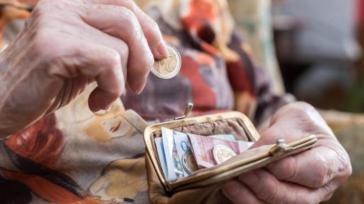 Συντάξεις Μαΐου: Στις 24 Απριλίου αρχίζουν οι πληρωμές