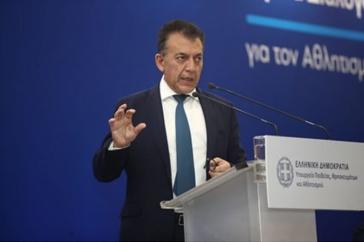 Επίσκεψη του υπουργού Αθλητισμού, Γιάννη Βρούτση, στην Πάρο