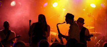 Εγκαίνια για το αναβαθμισμένο Cyclades Jazz Festival