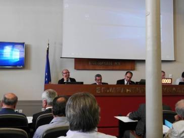 «Ξενύχτι» και για τα καταστήματα το καλοκαίρι