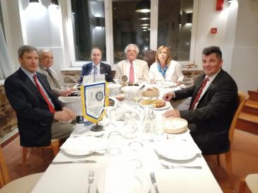 Επίσκεψη του Διοικητή της 2470 Ροταριανής περιφέρειας στη Σύρο