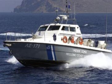 Ακυβερνησία ταχύπλοου σκάφους ανοιχτά της Σύρου