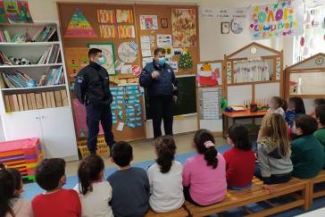 Ενημέρωση των μαθητών σε Αντίπαρο και Νάξο από στελέχη της ΕΛ.ΑΣ.