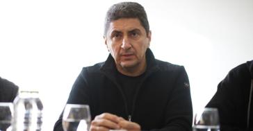 Σε διάλογο καλεί τους αγρότες ο Λευτέρης Αυγενάκης