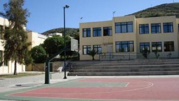 Κάλεσμα σε συγκέντρωση για τη μετατροπή του Ημερήσιου ΕΠΑΛ Σύρου σε Πρότυπο