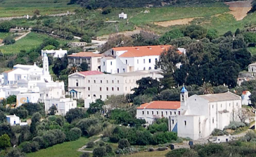 Ερώτημα σχετικά με την χρήση του χώρου του σχολείου Λουτρών για ιδιωτική δεξίωση