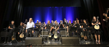 Ο δήμος Σύρου - Ερμούπολης τιμά τον Σταύρο Ξαρχάκο