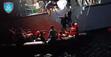 Λέσβος: Μετανάστες «βούλιαξαν» τη λέμβο τους, μόλις είδαν σκάφος του Λιμενικού - Επέβαιναν 41 μετανάστες (βίντεο) 