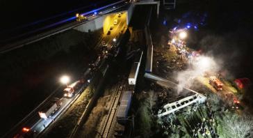 Τραγωδία στα Τέμπη: Σύγκρουση τρένων με 32 νεκρούς και δεκάδες τραυματίες