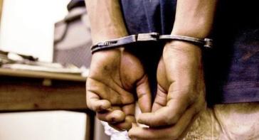 Σαντορίνη: Συνελήφθη έχοντας στην κατοχή του πλήθος όπλων και πυρομαχικών