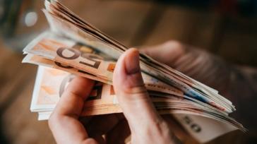 Ειδικό εποχικό βοήθημα 2026: Ποιοι δικαιούνται από 719 έως 1.438 ευρώ