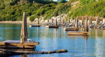 Στον εισαγγελέα η υπόθεση με το beach bar στη Ρόδο
