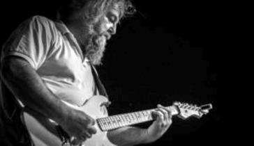 Έφυγε από τη ζωή ο Μάκης Πρίντεζης