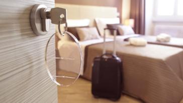 Εξιχνίασαν 17 διαρρήξεις σε δωμάτια τουριστών στη Ρόδο