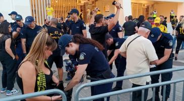 Κάμερες στις στολές των αξιωματικών της ΕΛ.ΑΣ. και επίδομα στους αστυνομικούς στα γήπεδα